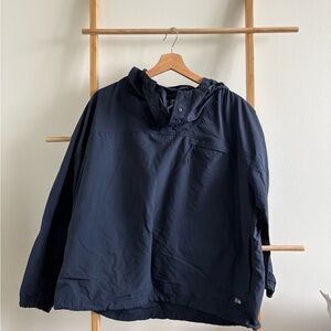 Mountain Hardwear: Stryder Anorak in Dark Zinc (M)